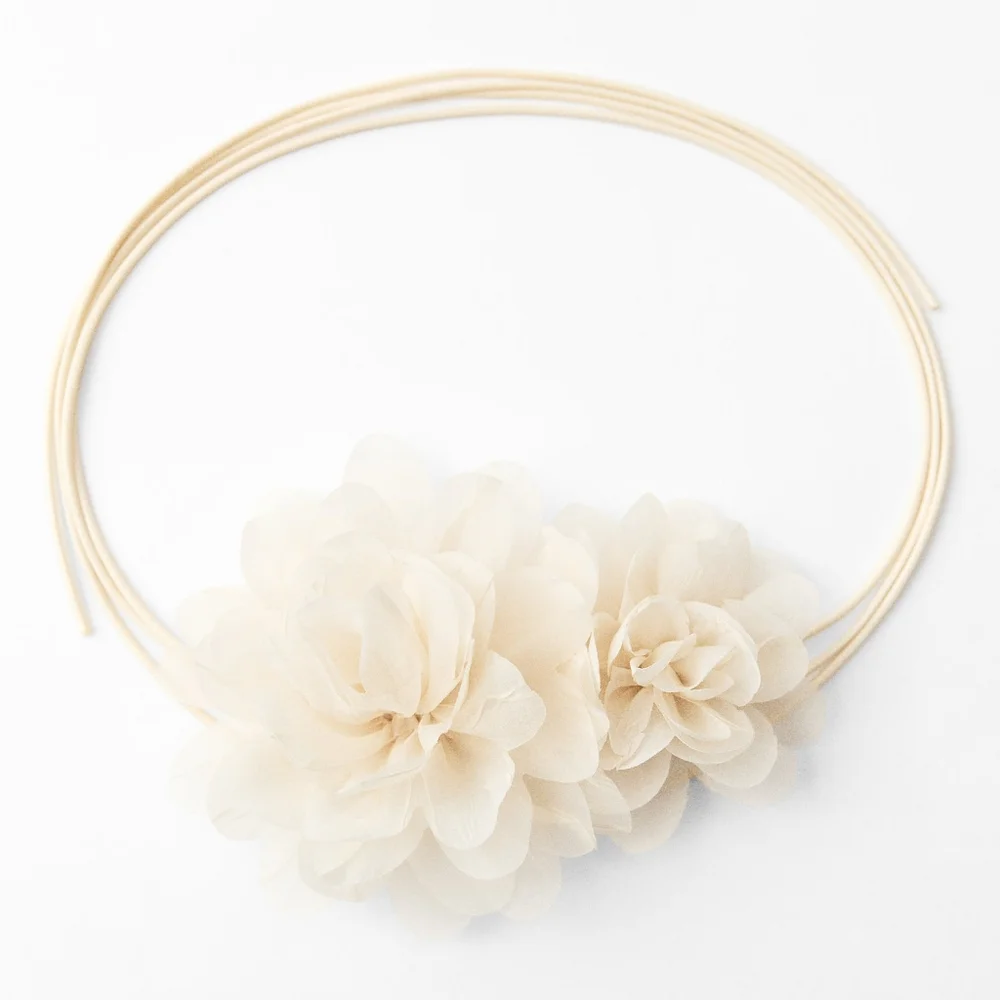 NEW Zara Cream Ecru Corded Collar Flowers Necklace Choker - Picture 1 of 7